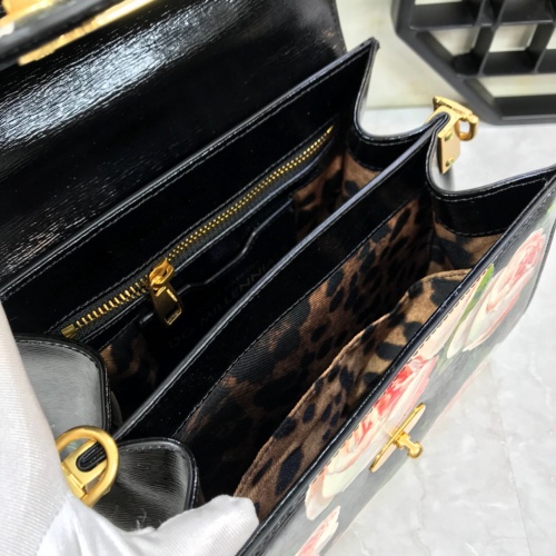 Replica Dolce & Gabbana D&G AAA Quality Messenger Bags For Women #813895 $192.00 USD for Wholesale