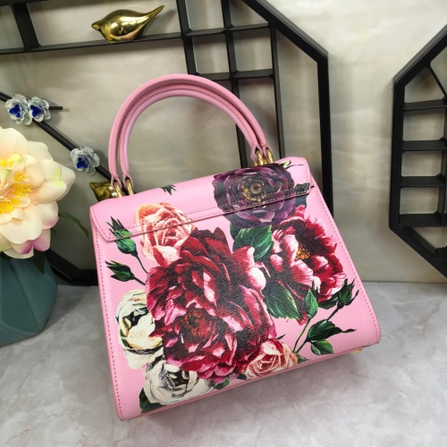 Replica Dolce & Gabbana D&G AAA Quality Messenger Bags For Women #813896 $192.00 USD for Wholesale
