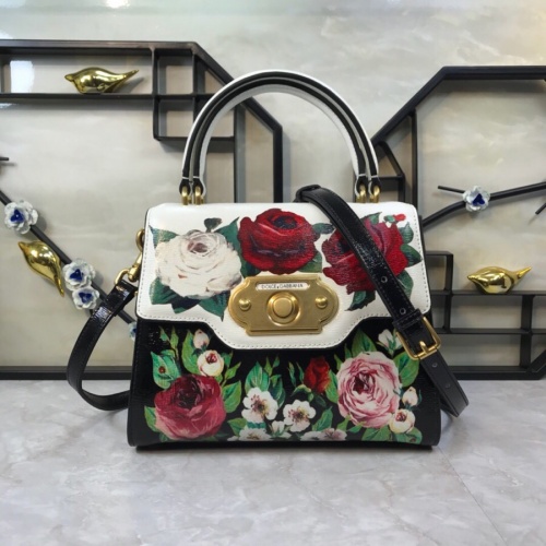Dolce &amp; Gabbana D&amp;G AAA Quality Messenger Bags For Women #813909 $192.00 USD, Wholesale Replica Dolce &amp; Gabbana D&amp;G AAA Quality Messenger Bags