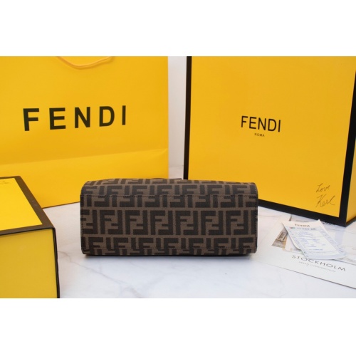 Replica Fendi AAA Quality Handbags For Women #814009 $96.00 USD for Wholesale