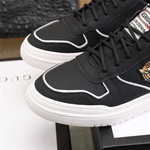 Replica Versace Casual Shoes For Men #814077 $82.00 USD for Wholesale