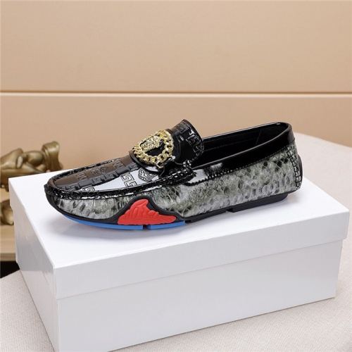 Replica Versace Casual Shoes For Men #814918 $72.00 USD for Wholesale
