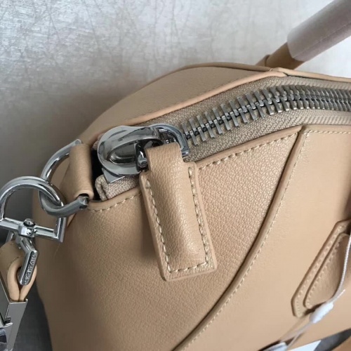 Replica Givenchy AAA Quality Messenger Bags #815554 $192.00 USD for Wholesale