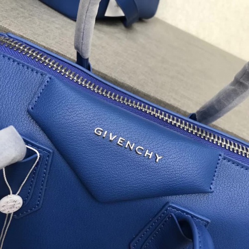 Replica Givenchy AAA Quality Messenger Bags #815559 $202.00 USD for Wholesale
