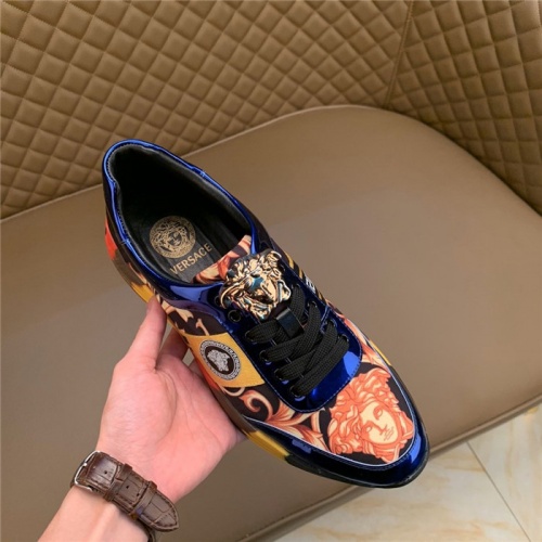 Replica Versace Casual Shoes For Men #815681 $76.00 USD for Wholesale