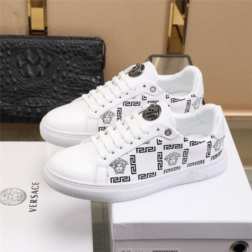 Replica Versace Casual Shoes For Men #815731 $82.00 USD for Wholesale