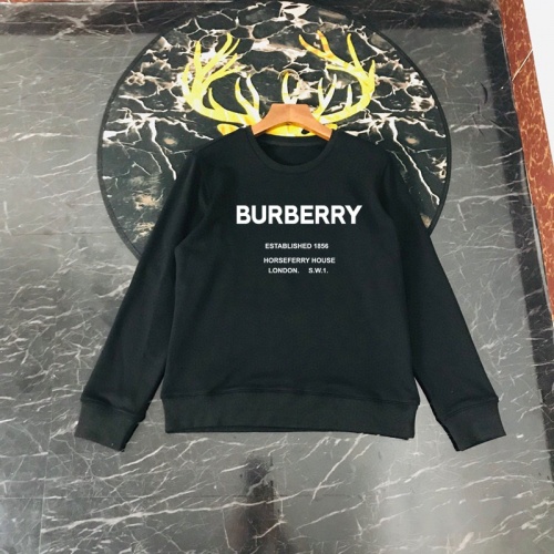 Burberry Hoodies Long Sleeved For Men #816090