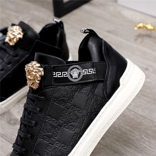 Replica Versace Casual Shoes For Men #817303 $80.00 USD for Wholesale