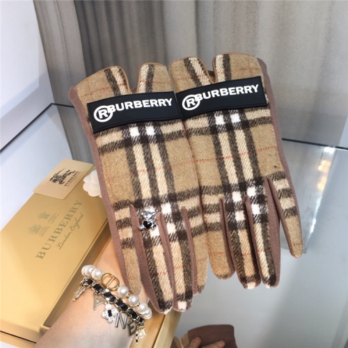 Replica Burberry Gloves For Women #817841 $41.00 USD for Wholesale