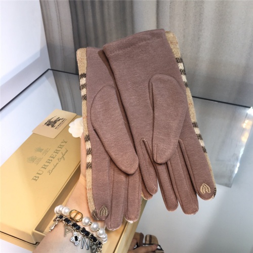 Replica Burberry Gloves For Women #817841 $41.00 USD for Wholesale