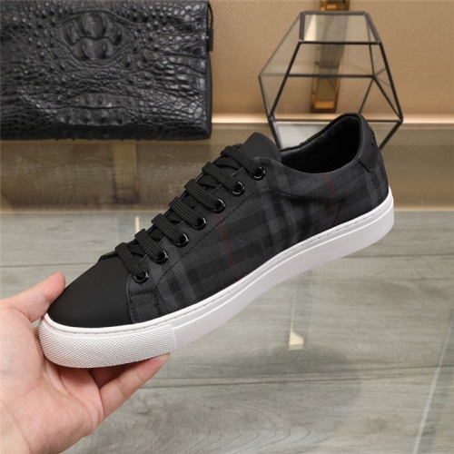 Replica Burberry Casual Shoes For Men #818614 $80.00 USD for Wholesale