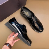 $128.00 USD Valentino Casual Shoes For Men #812049