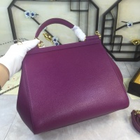 $158.00 USD Dolce & Gabbana D&G AAA Quality Messenger Bags For Women #813730