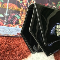 $182.00 USD Dolce & Gabbana D&G AAA Quality Messenger Bags For Women #813811
