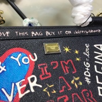 $150.00 USD Dolce & Gabbana D&G AAA Quality Messenger Bags For Women #813834