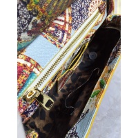 $150.00 USD Dolce & Gabbana D&G AAA Quality Messenger Bags For Women #813845