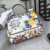 $150.00 USD Dolce & Gabbana D&G AAA Quality Messenger Bags For Women #813862