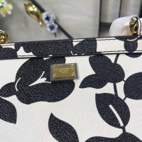 $150.00 USD Dolce & Gabbana D&G AAA Quality Messenger Bags For Women #813869