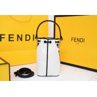 $96.00 USD Fendi AAA Messenger Bags For Women #814014