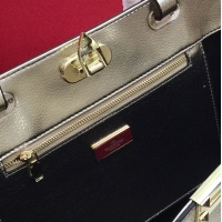 $118.00 USD Valentino AAA Quality Handbags For Women #814015