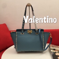 $118.00 USD Valentino AAA Quality Handbags For Women #814016