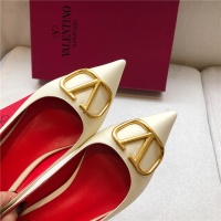 $80.00 USD Valentino Flat Shoes For Women #814363