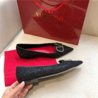 $80.00 USD Valentino Flat Shoes For Women #814395