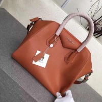 $192.00 USD Givenchy AAA Quality Messenger Bags #815547