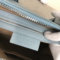 $192.00 USD Givenchy AAA Quality Messenger Bags #815553