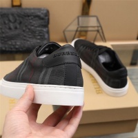 $80.00 USD Burberry Casual Shoes For Men #817361