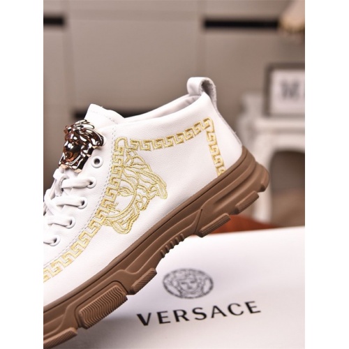 Replica Versace Casual Shoes For Men #818943 $82.00 USD for Wholesale