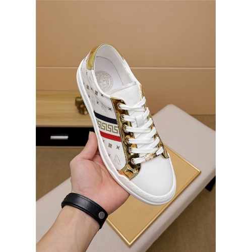 Replica Versace Casual Shoes For Men #819376 $72.00 USD for Wholesale