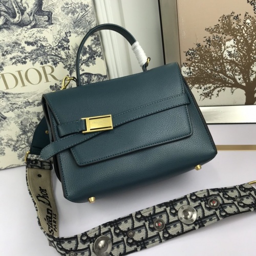 Christian Dior AAA Quality Messenger Bags For Women #819918 $98.00 USD, Wholesale Replica Christian Dior AAA Quality Messenger Bags