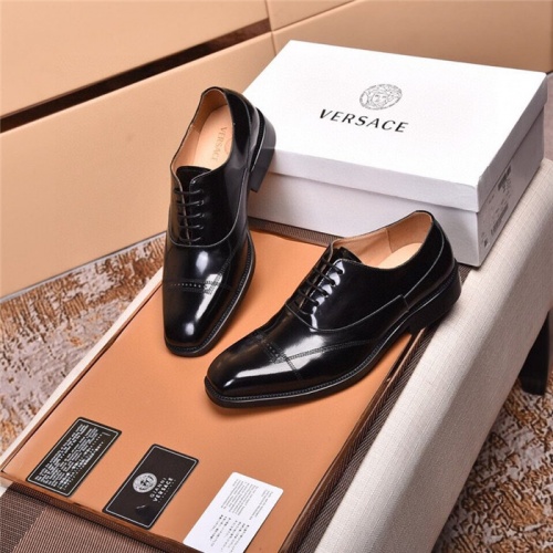 Replica Versace Leather Shoes For Men #820039 $105.00 USD for Wholesale