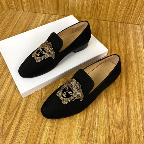 Replica Versace Leather Shoes For Men #820073 $72.00 USD for Wholesale