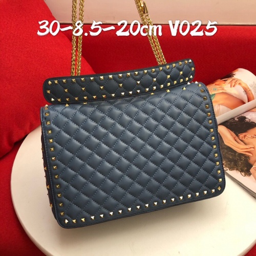 Replica Valentino AAA Quality Messenger Bags For Women #820552 $122.00 USD for Wholesale