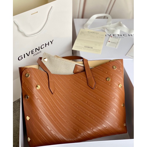 Replica Givenchy AAA Quality Handbags For Women #820577 $314.00 USD for Wholesale