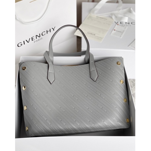 Replica Givenchy AAA Quality Handbags For Women #820582 $314.00 USD for Wholesale