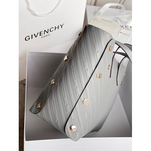 Replica Givenchy AAA Quality Handbags For Women #820582 $314.00 USD for Wholesale