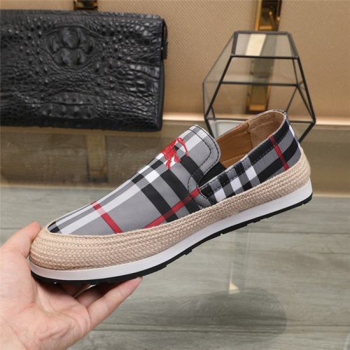 Replica Burberry Casual Shoes For Men #820715 $80.00 USD for Wholesale