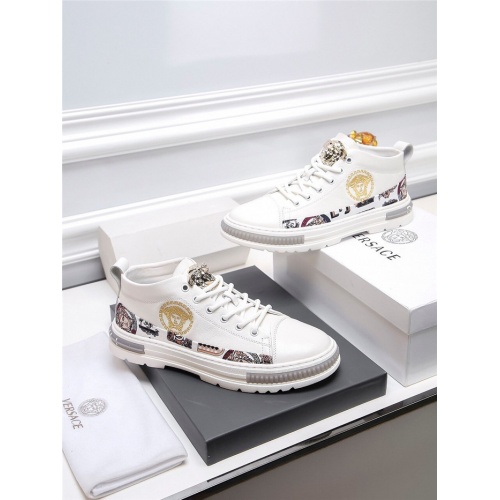 Replica Versace Casual Shoes For Men #820939 $80.00 USD for Wholesale