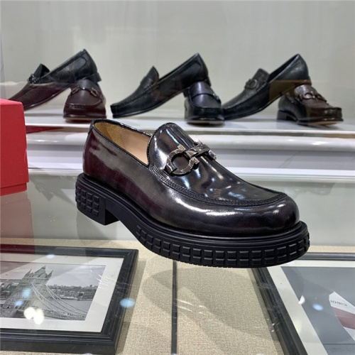 Replica Salvatore Ferragamo Casual Shoes For Men #821018 $135.00 USD for Wholesale