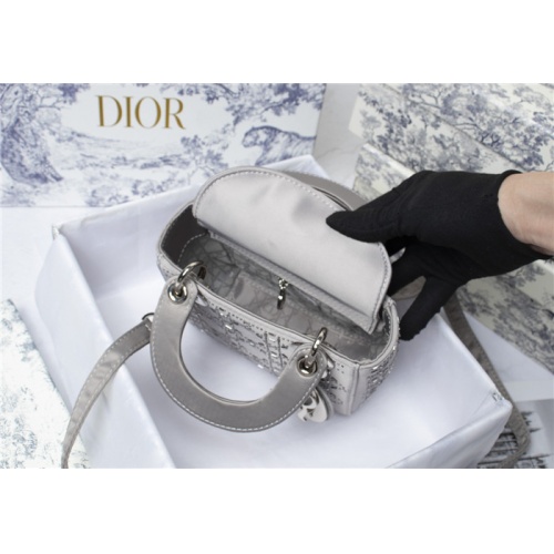 Replica Christian Dior AAA Quality Messenger Bags For Women #821621 $81.00 USD for Wholesale
