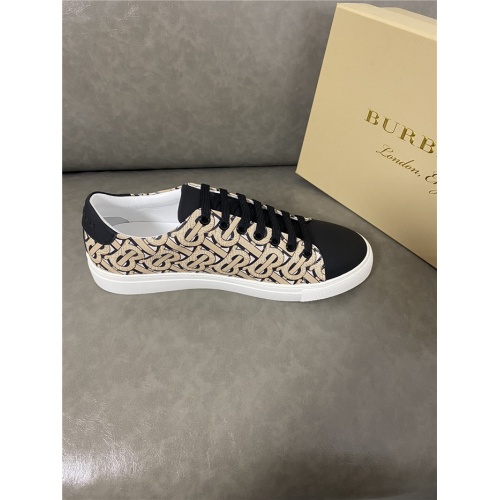 Replica Burberry Casual Shoes For Men #821725 $68.00 USD for Wholesale