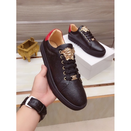 Replica Versace Casual Shoes For Men #822073 $76.00 USD for Wholesale