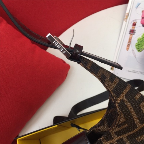 Replica Fendi AAA Quality Handbags For Women #822421 $88.00 USD for Wholesale