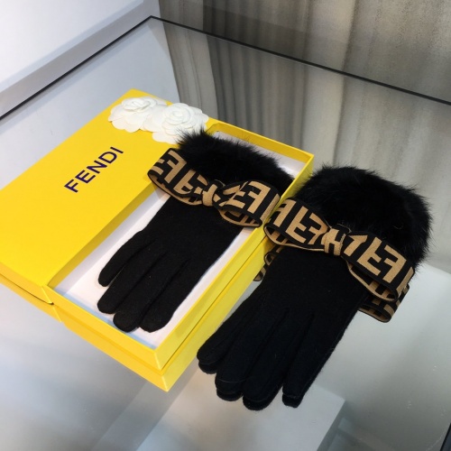 Fendi Gloves For Women #822518 $43.00 USD, Wholesale Replica Fendi Gloves