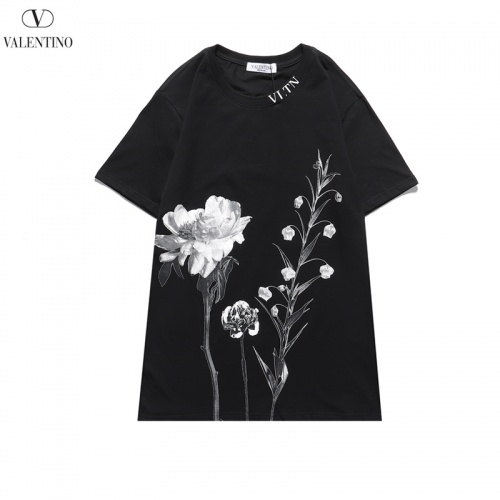 Valentino T-Shirts Short Sleeved For Men #822873 $29.00 USD, Wholesale Replica Valentino T-Shirts