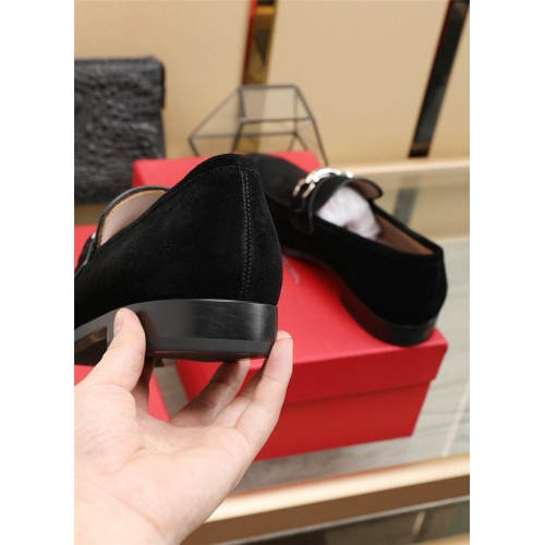 Replica Salvatore Ferragamo Leather Shoes For Men #823516 $118.00 USD for Wholesale