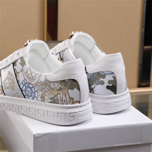 Replica Versace Casual Shoes For Men #823584 $76.00 USD for Wholesale